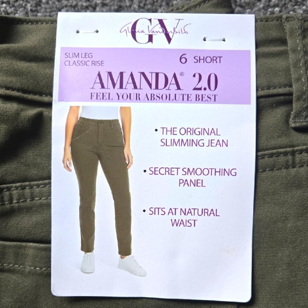 Gloria Vanderbilt Jeans, Size 6 Short, Green